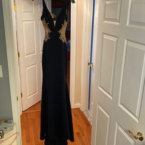 PROM DRESS